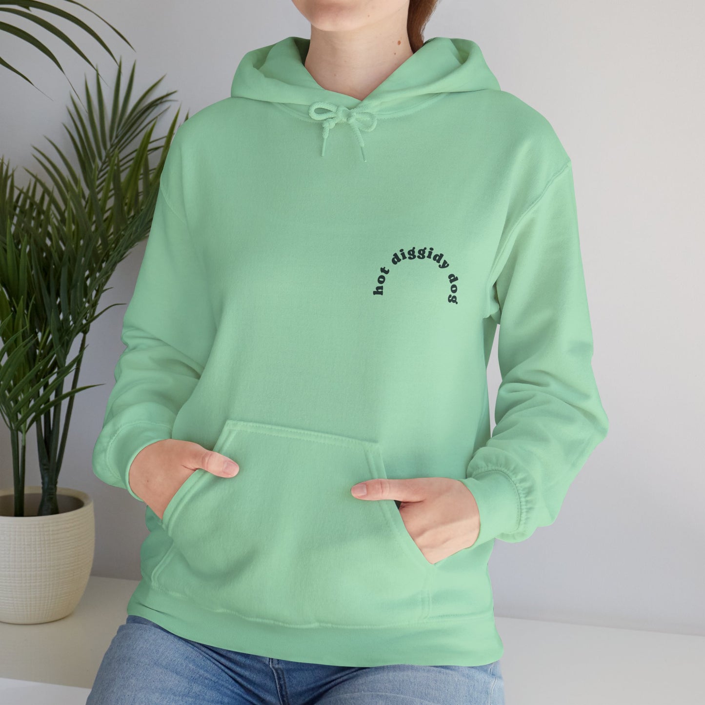 Unisex Retro Hot Diggidy Dog Heavy Blend™ Hooded Sweatshirt (Multiple Colours)
